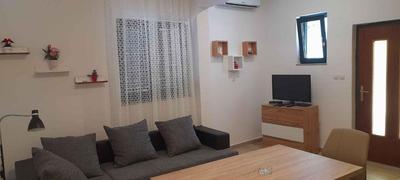 Apartment Lopar 9 Eksteriør billede